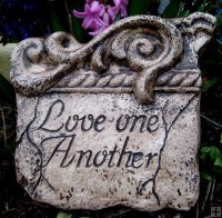 Hand Painted - Plaque Federation Love One Another