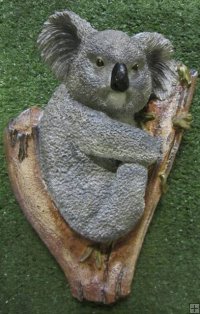 Hand Painted - Plaque Koala Sitting In A Branch