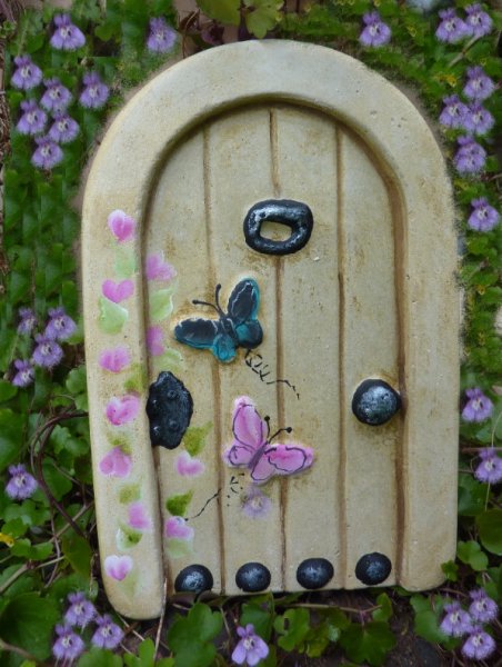 Fairy Door Butterflies Medium - Click Image to Close